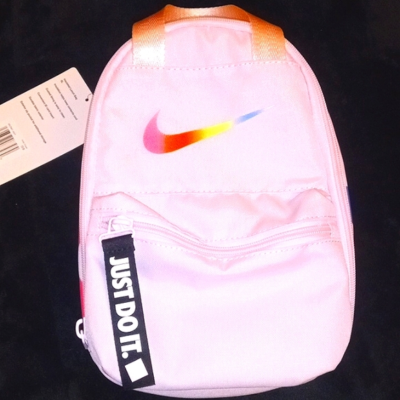 Lunchbox - Picture 3 of 9